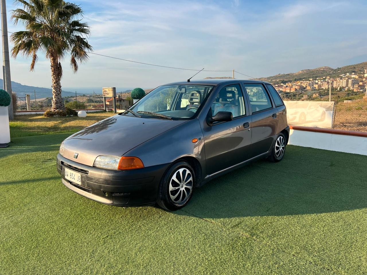 FIAT PUNTO 55 A KM 68000