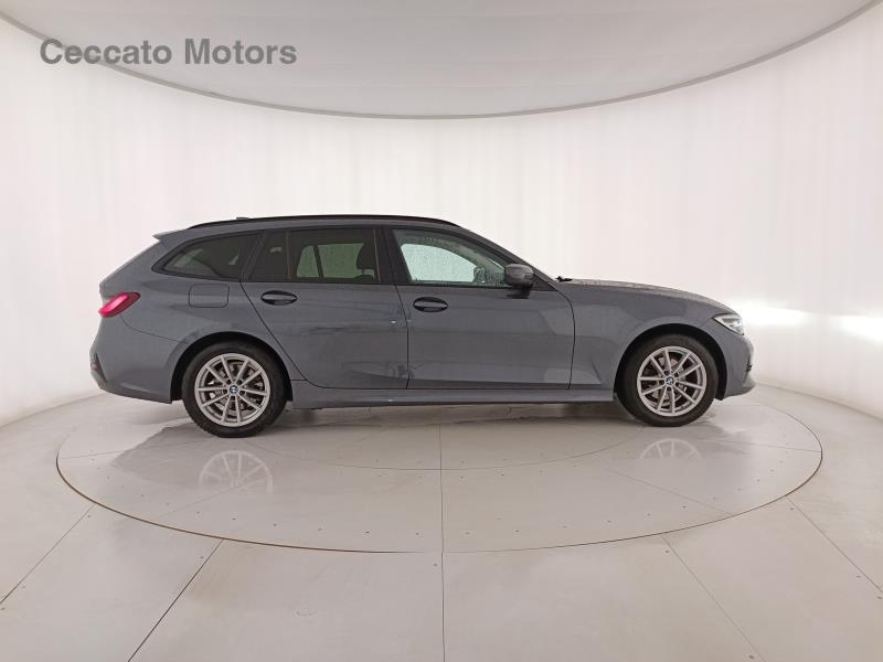 BMW Serie 3 Touring 318 d Mild Hybrid 48V Business Advantage Steptronic