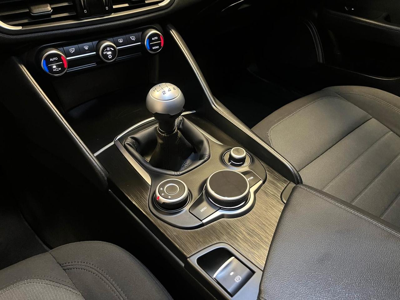 Alfa Romeo Giulia 2.2 Turbodiesel 150 CV Super