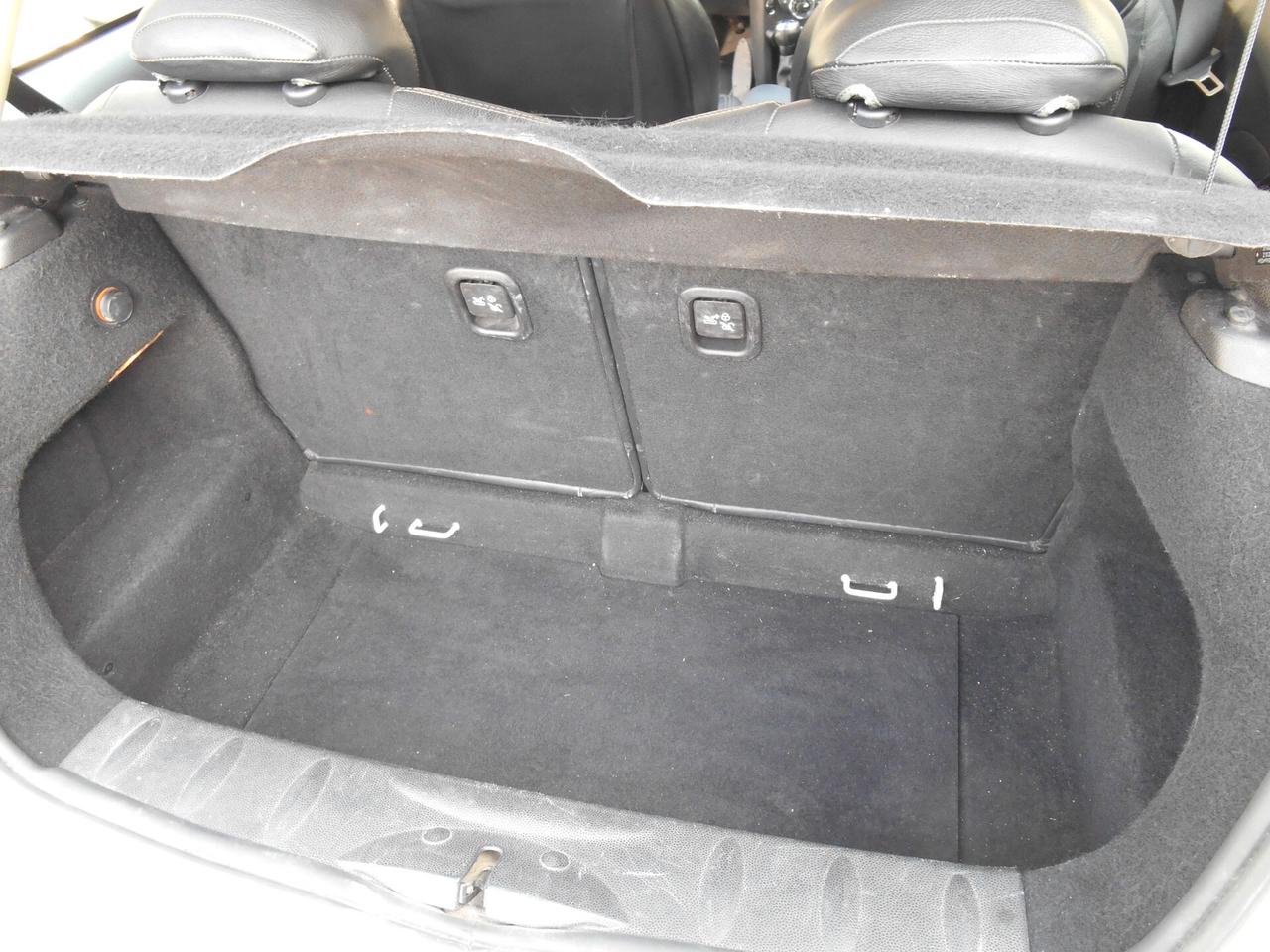 Mini Mini 1.6 16V Cooper D OK NEPATENTATI