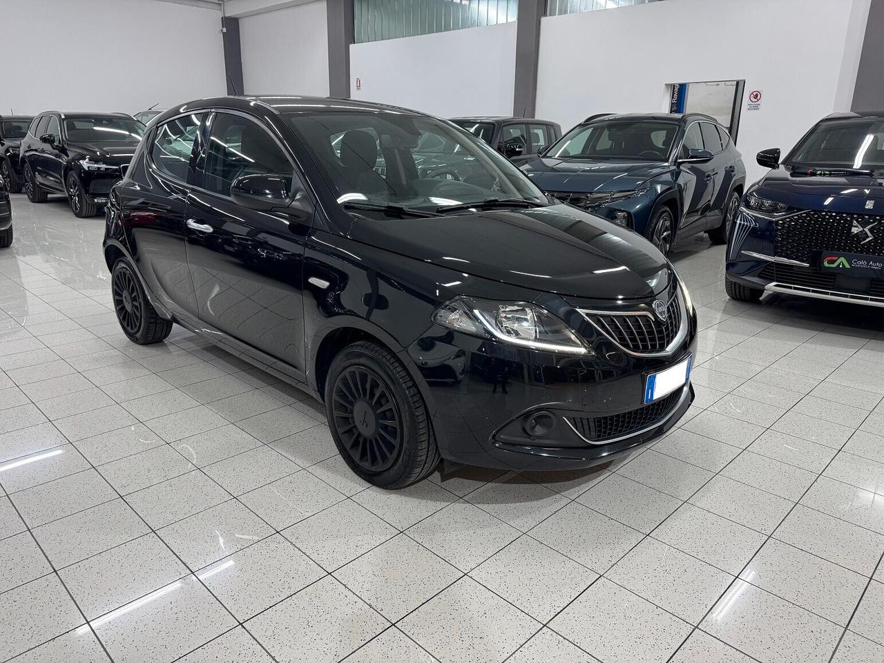 Ypsilon 1.0 Hybrid Silver BELLA PRONTA CONSEGNA