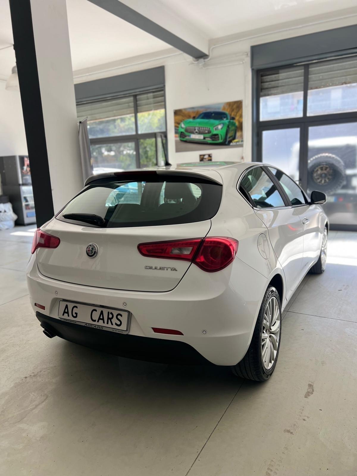 Alfa Romeo Giulietta 1.6 JTDm TCT 120 CV