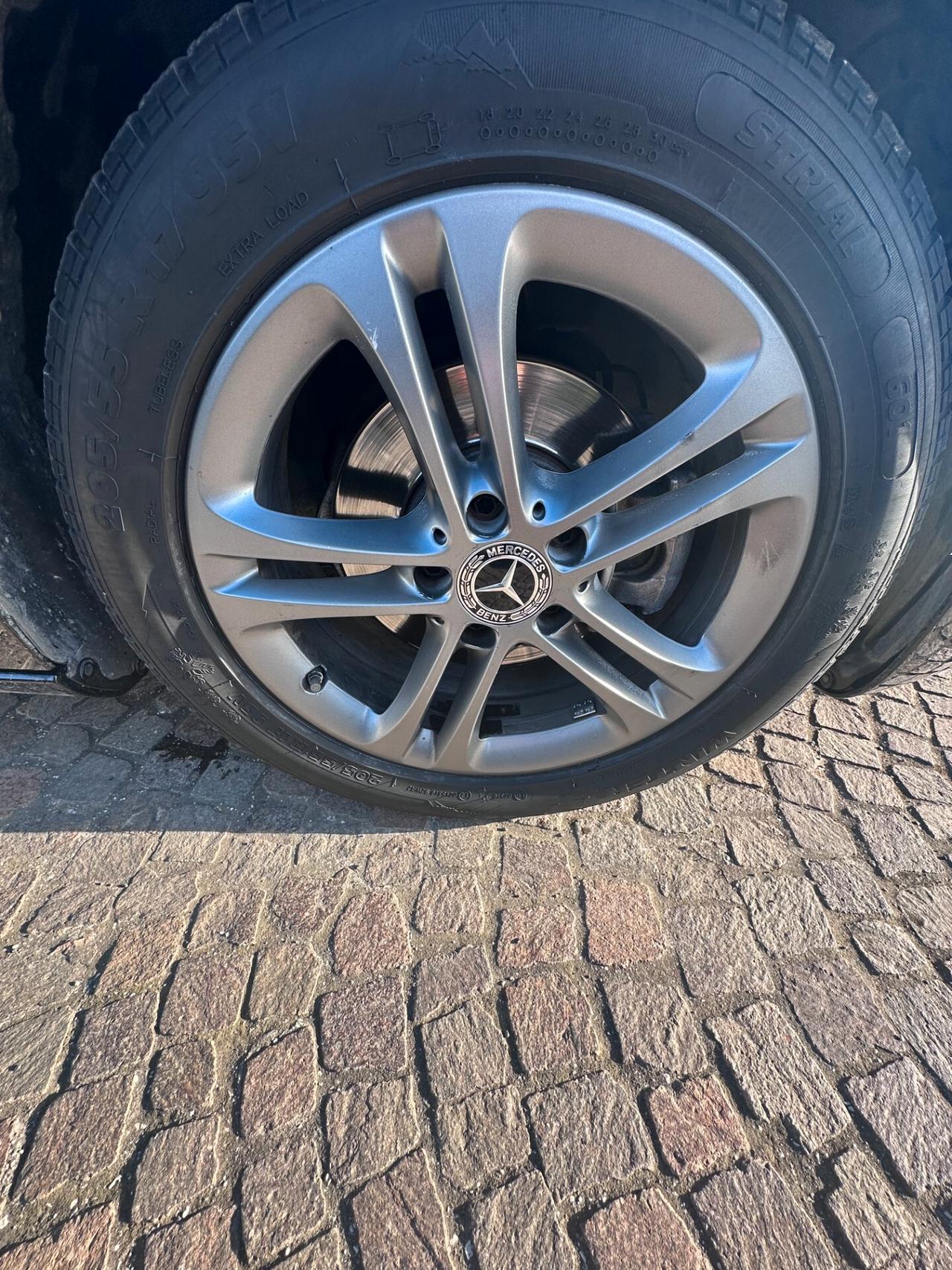 Mercedes-benz A 180 d Automatic Executive