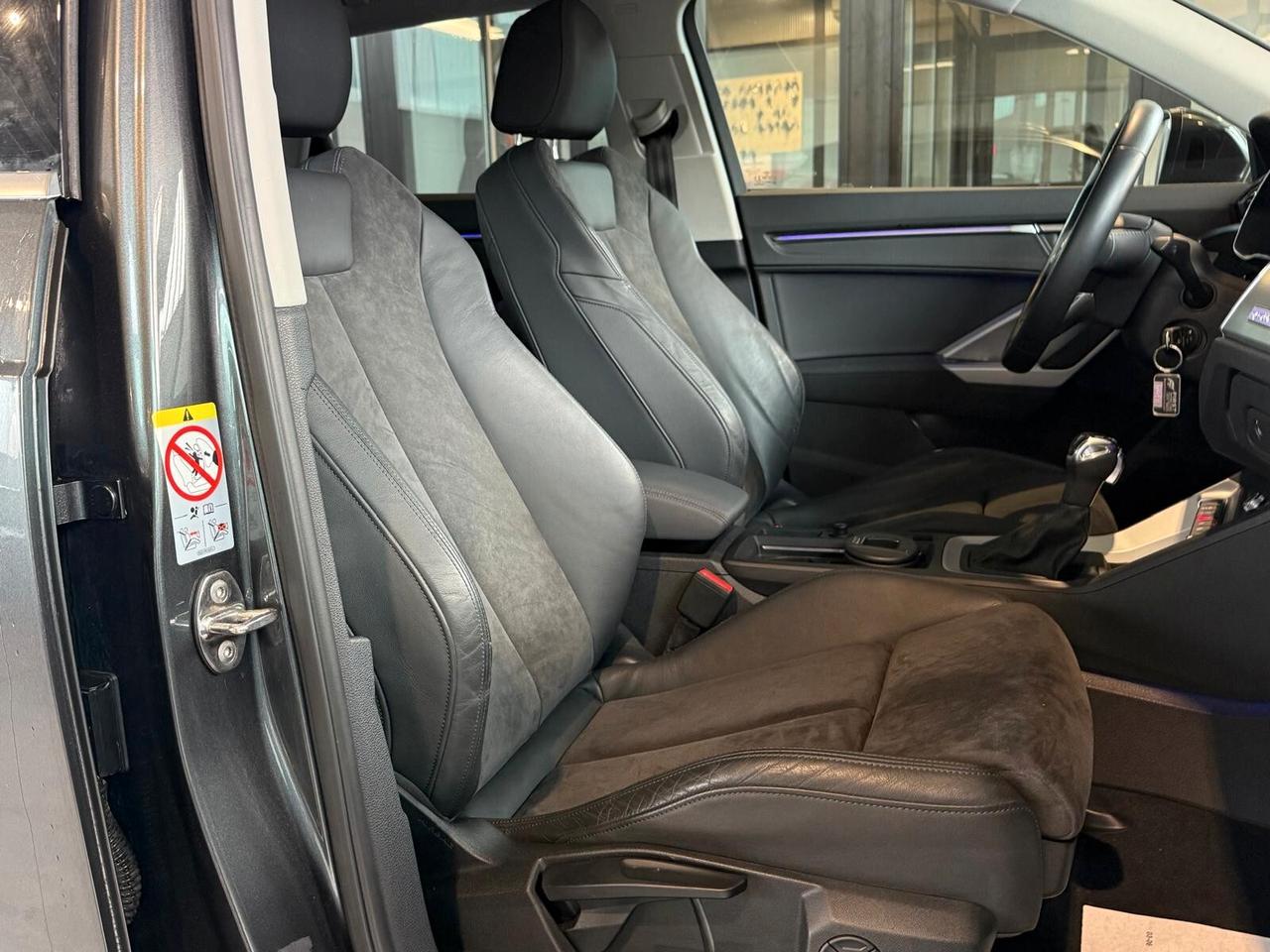 Audi Q3 40 TFSI quattro S tronic line edition