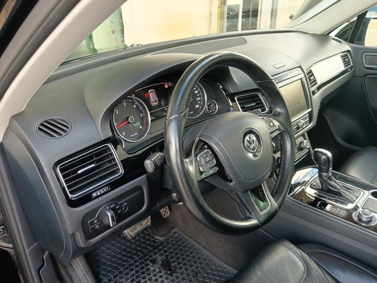 Volkswagen Touareg 3.0 TDI 204 CV tiptronic BlueMotion Techn. Executive