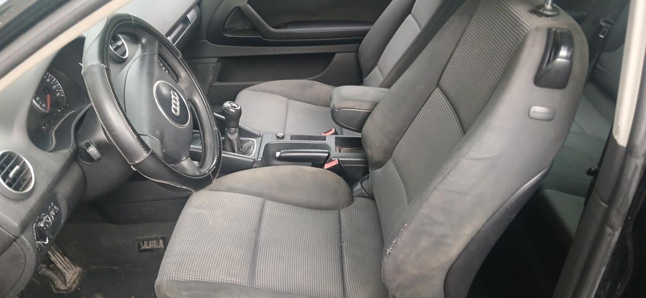 Audi A3 2.0 16V TDI 140 cv