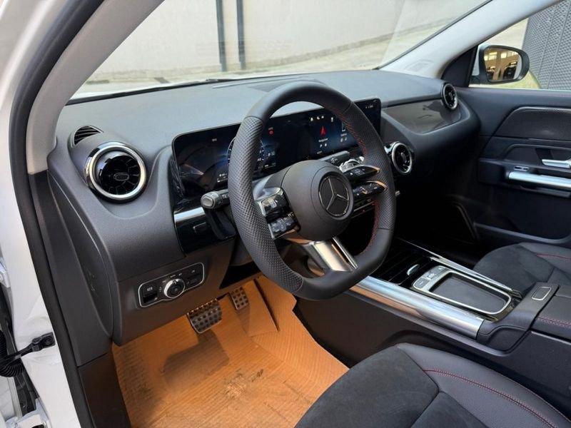 Mercedes-Benz GLA 180 Automatic AMG Line Premium