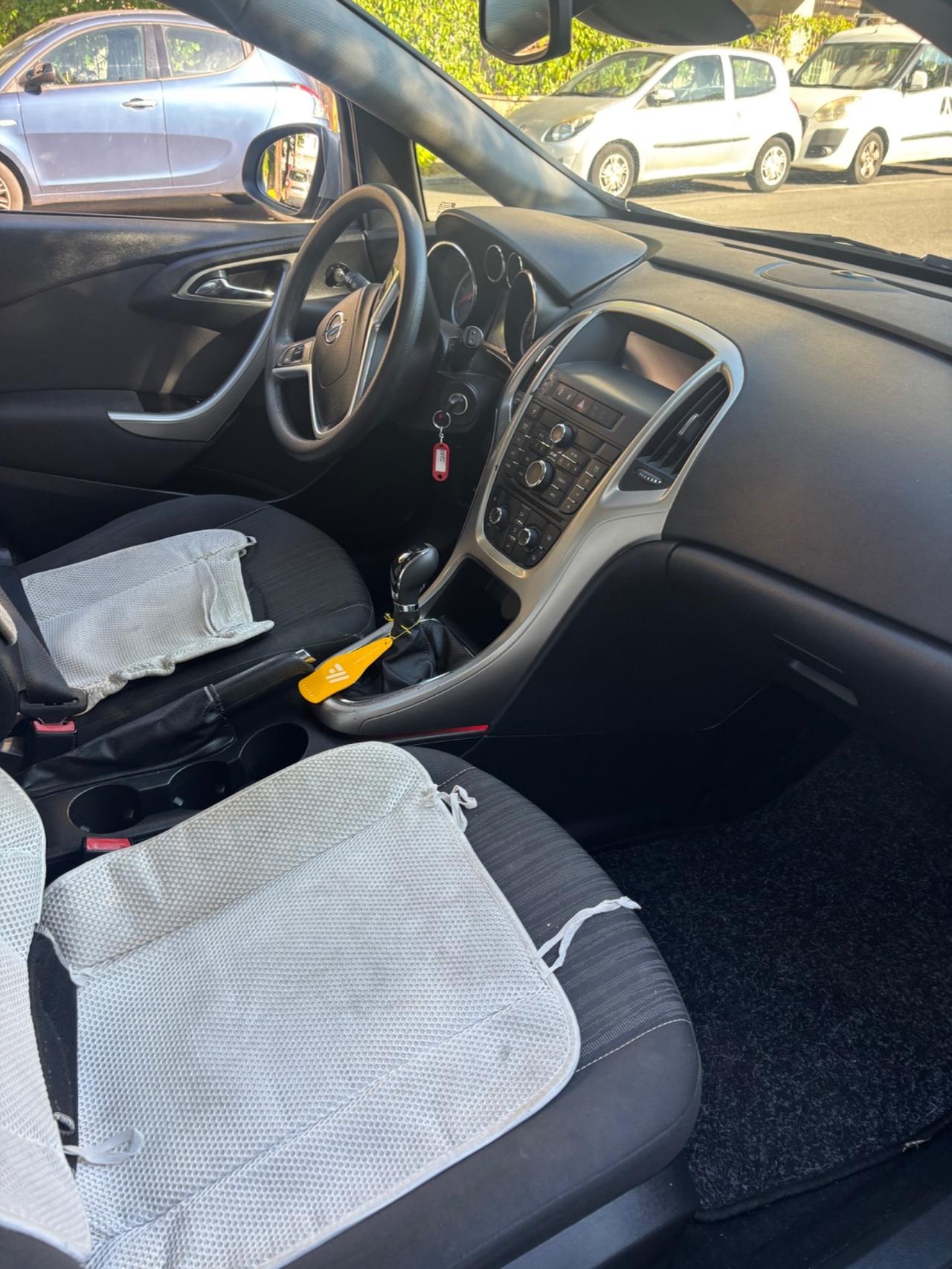 Opel Astra 1.7 CDTI 110CV Sports Tourer Cosmo