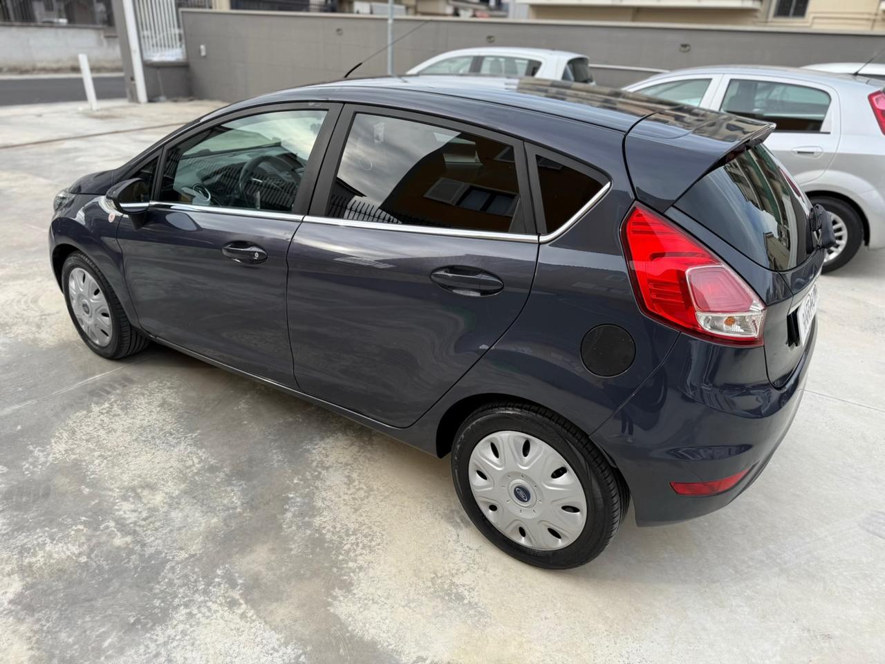 Ford Fiesta 1.4 5p. Bz.- GPL Titanium