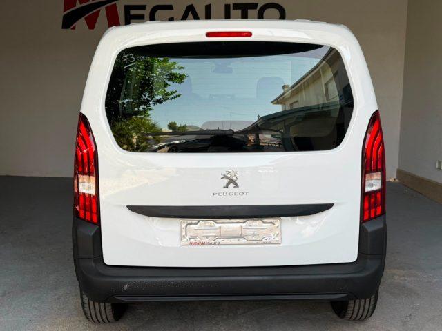 PEUGEOT Rifter BlueHDi 100 S&S Active Pack Standard