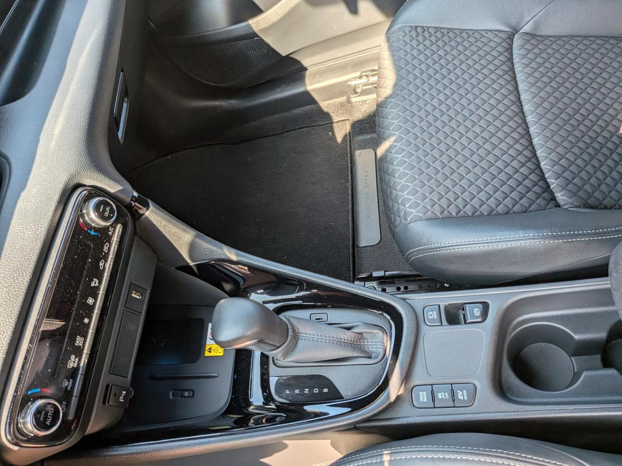 Toyota Yaris 1.5 Hybrid 5 porte Lounge