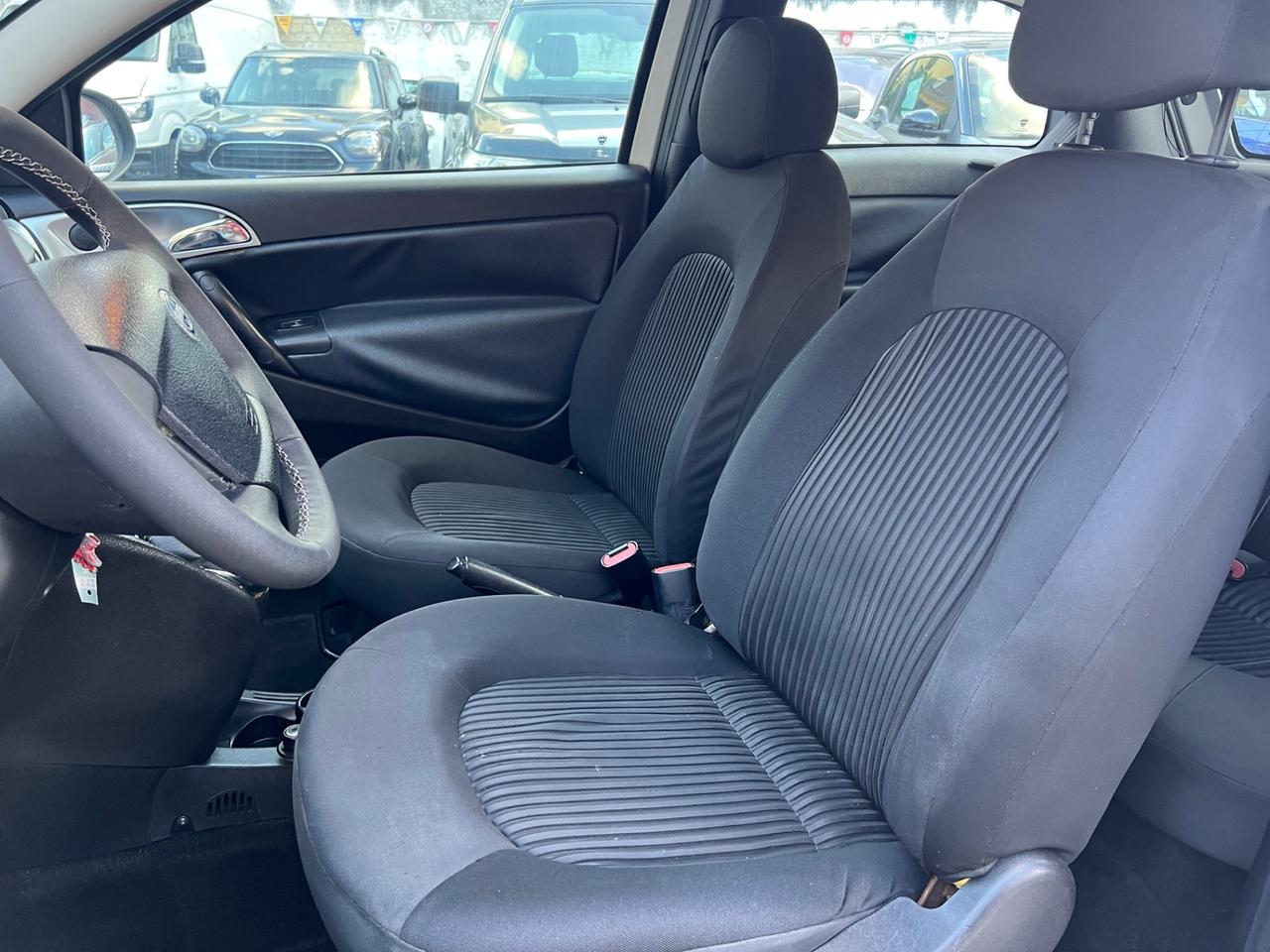 Lancia Ypsilon 1.2 Benzina Per neo patentato