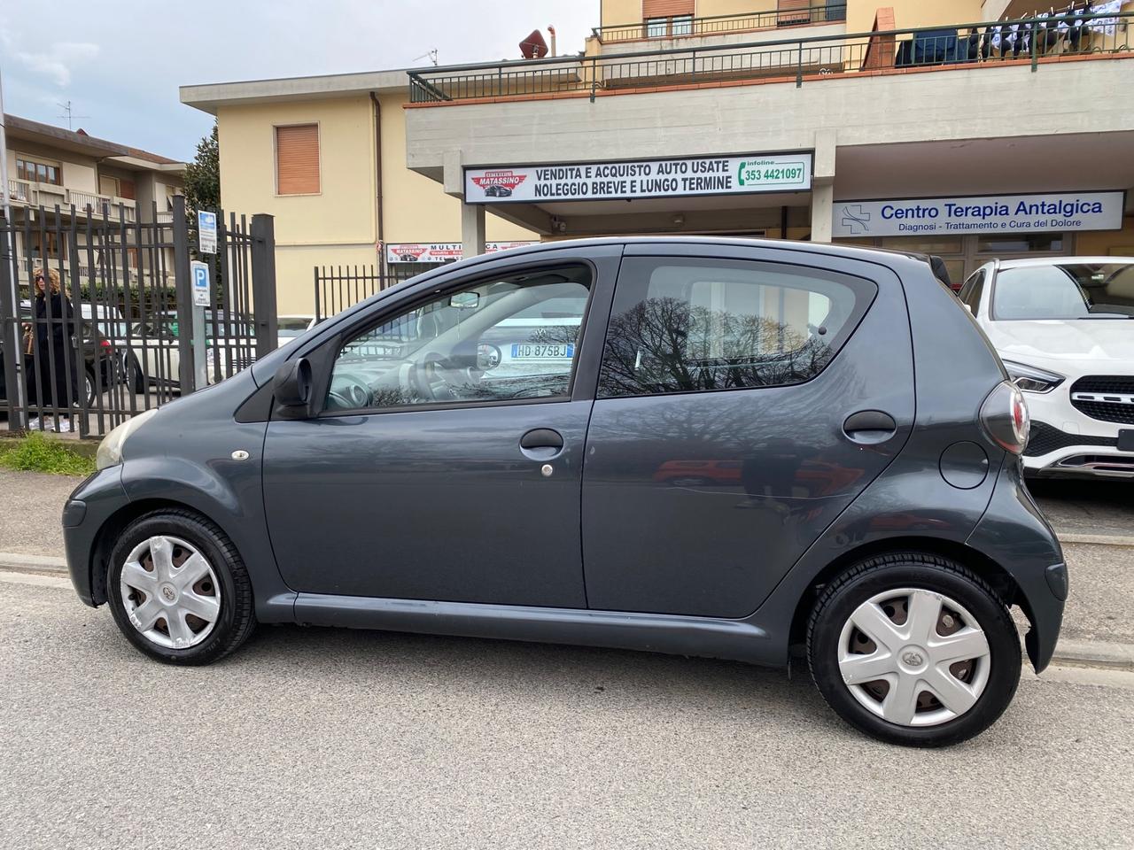 Toyota Aygo 1.0 12V VVT-i 5 porte Active Connect