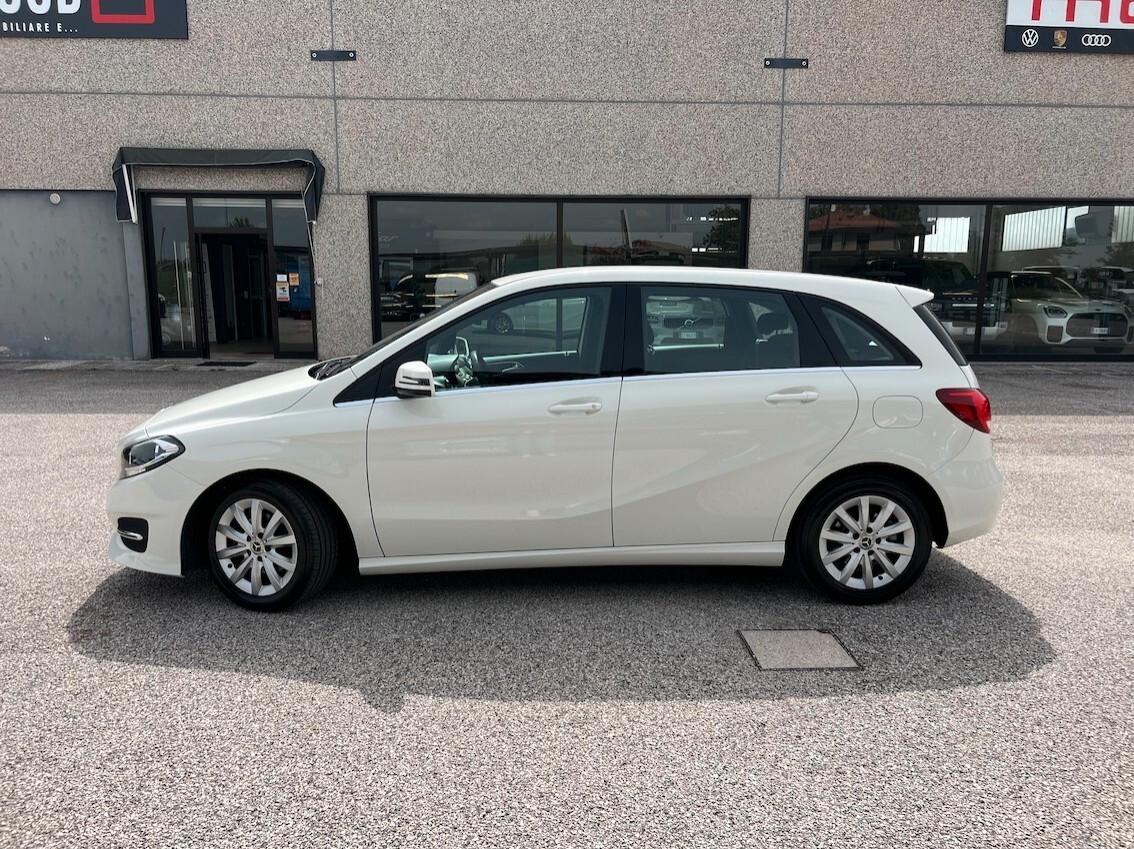Mercedes-Benz B 180 1.5 d 110 cv executive auto Navi unico proprietario