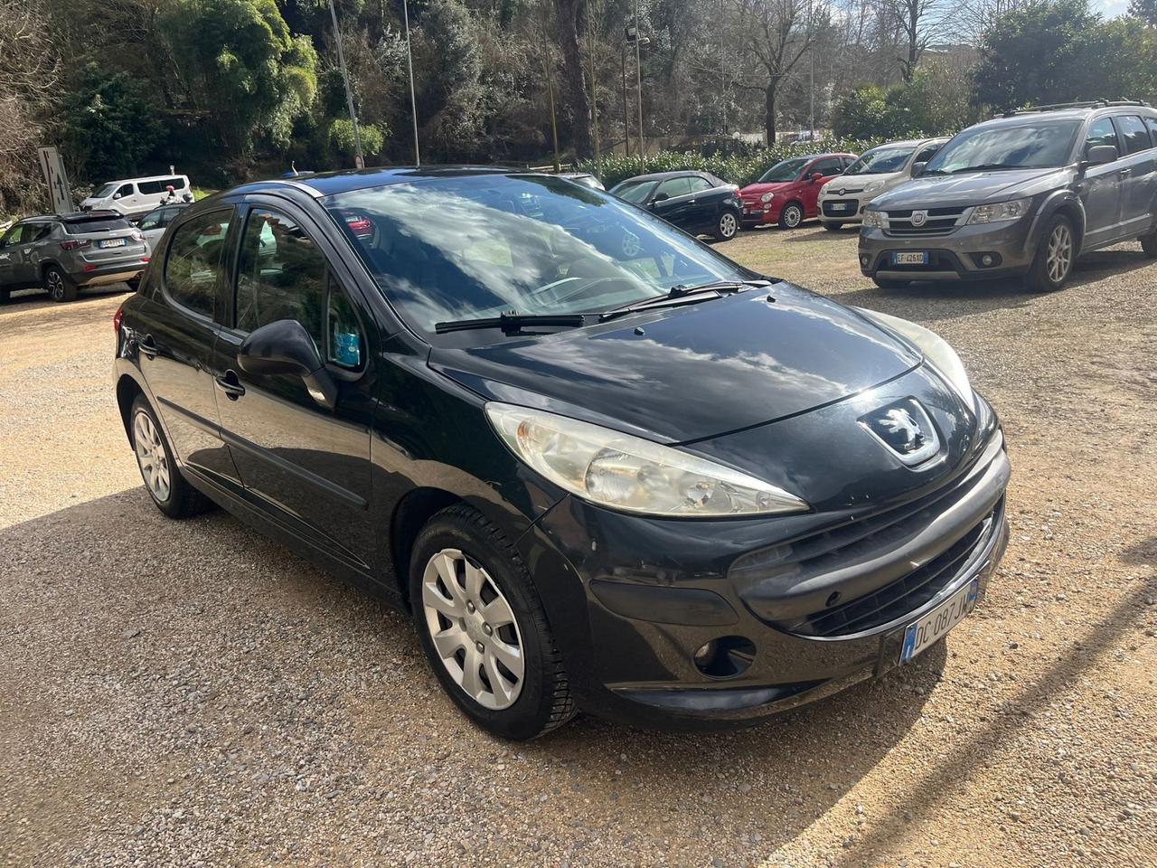 Peugeot 207 1.4 Diesel - Neopatentati