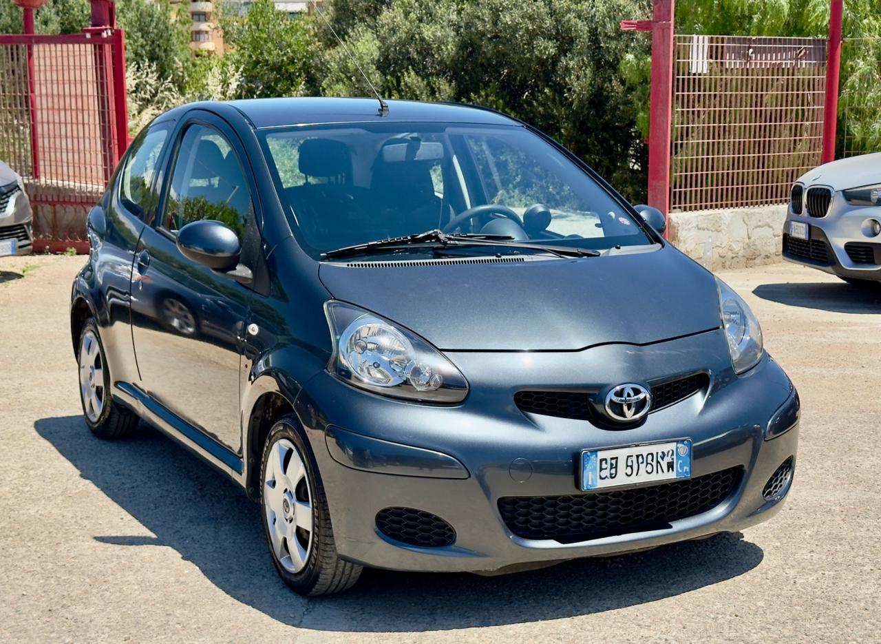 Toyota Aygo 1.0 12V VVT-i 3 porte Sol