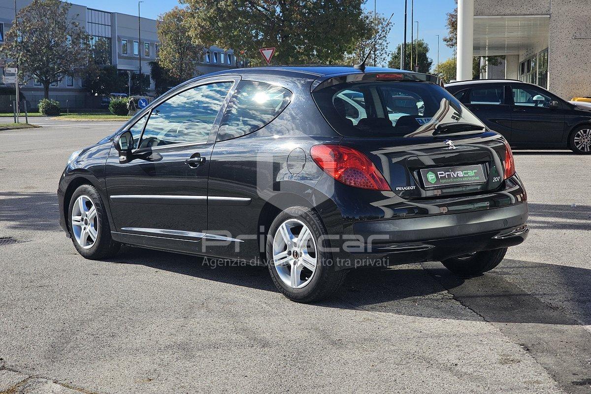 PEUGEOT 207 1.4 8V 75CV 3p. X Line