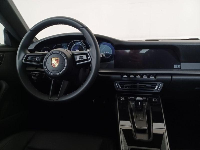Porsche 911 VIII Carrera 992 Coupe Coupe 3.0 Carrera 4 auto