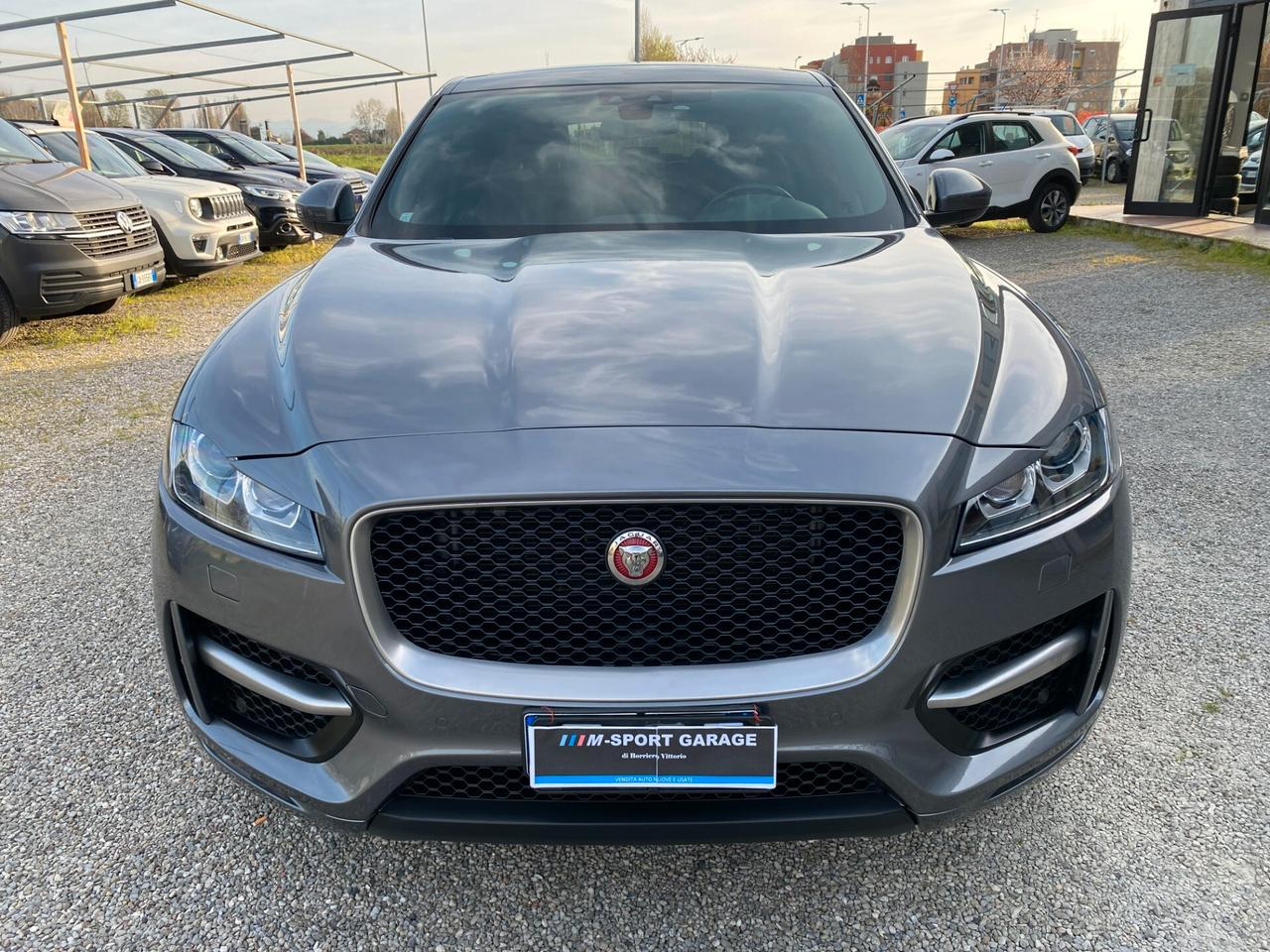 Jaguar F-Pace 2.0 D 180 CV AWD aut. R-Sport MY 18