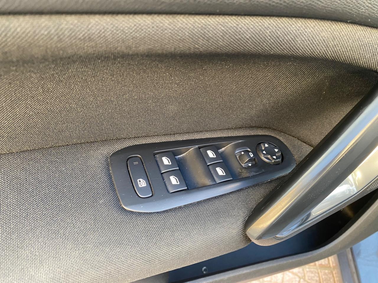 Peugeot 308 BlueHDi 130 S&S SW Active