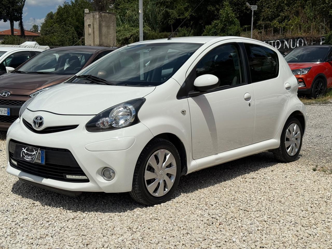 Toyota Aygo 1.0 12V VVT-i 5P Tobasco MMT