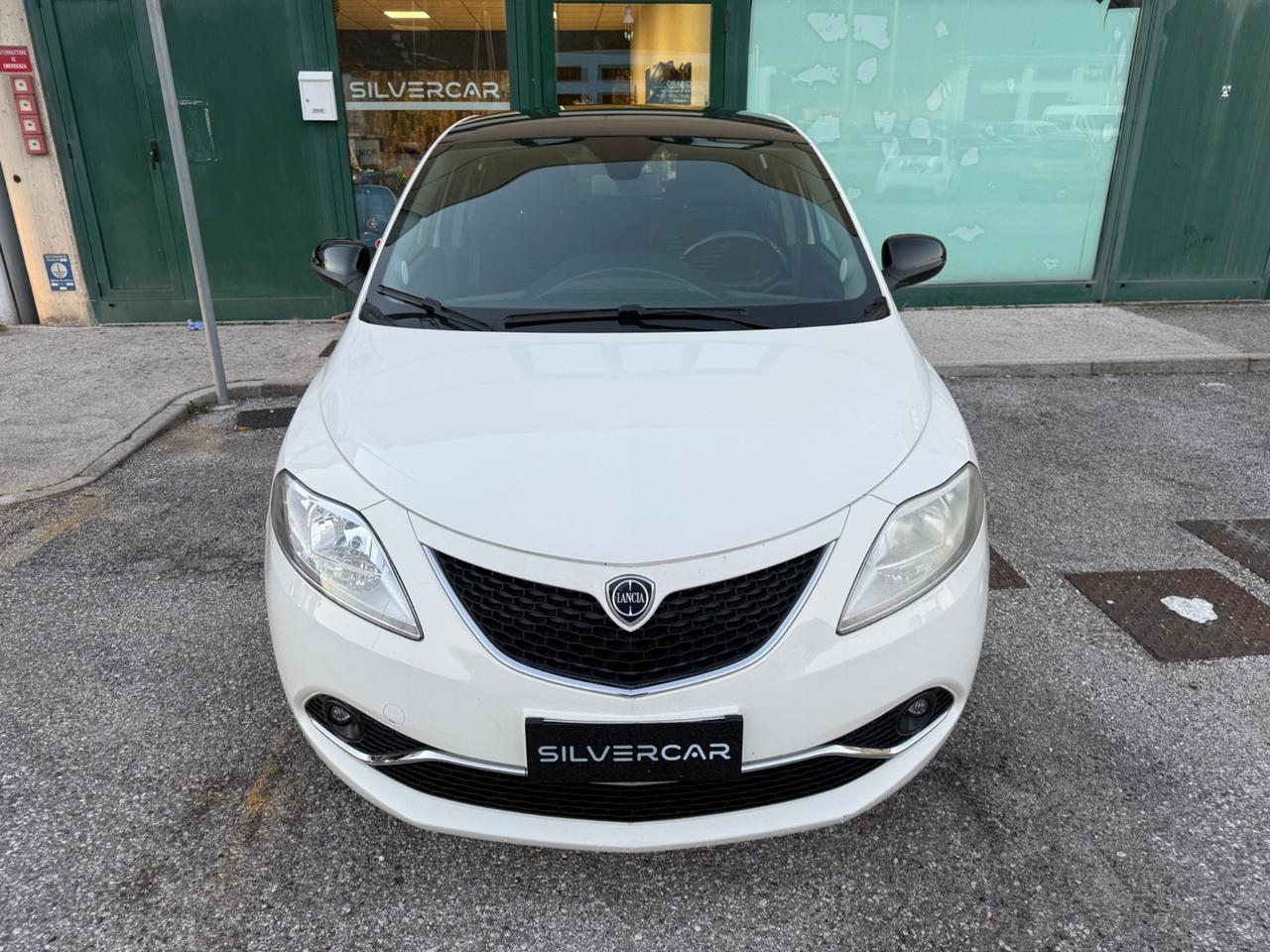 Lancia Ypsilon 1.3 MJT