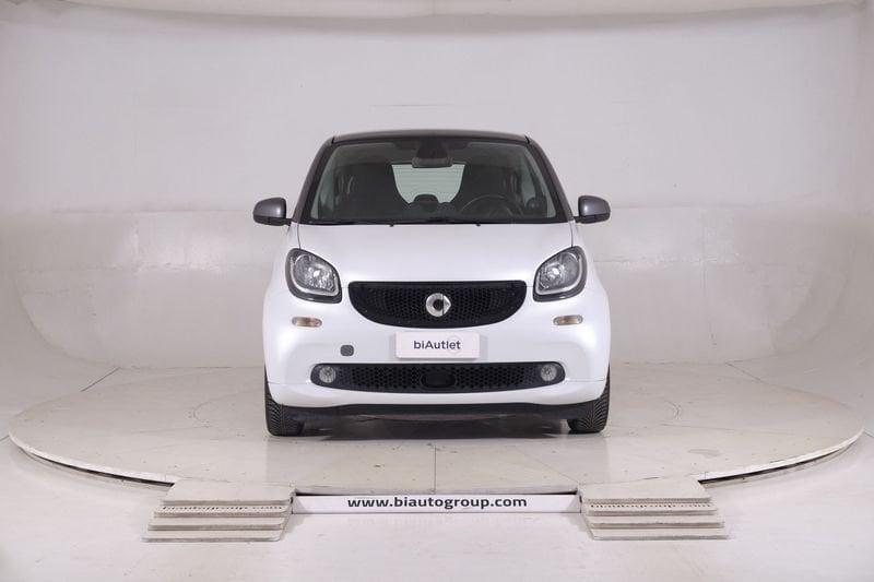 smart fortwo Smart III 2015 Benzina 0.9 t Passion 90cv twinamic my18