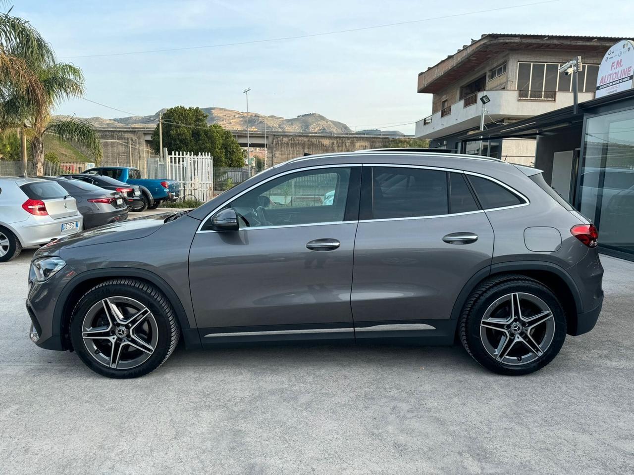 Mercedes-Benz Classe GLA Suv 200d Cv150 aut. AMG LINE Premium 2021