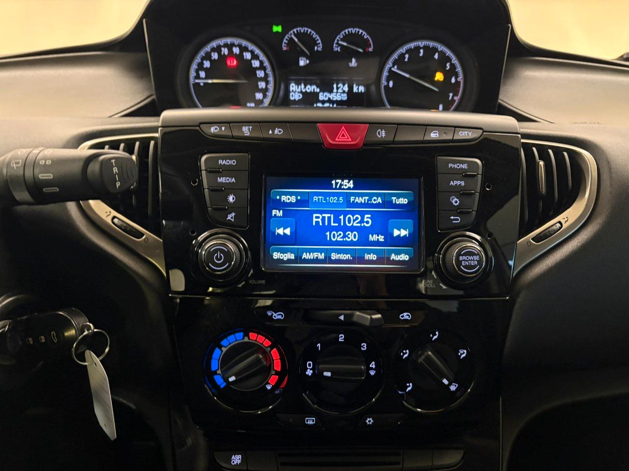 Lancia Ypsilon 5 Porte Ypsilon 1.2 Gold 69cv my16