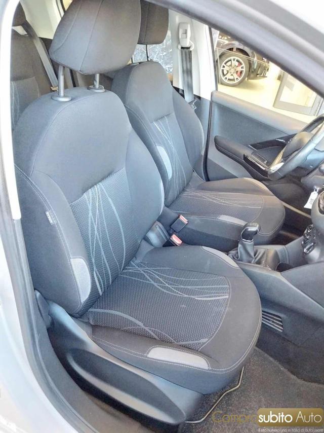 PEUGEOT 208 1.4 8V HDi 68CV 5p. Business