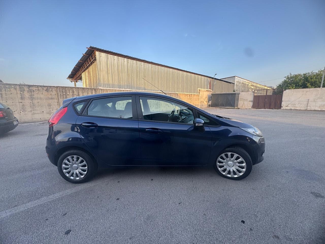 Ford Fiesta 1.4 5 porte Bz.- GPL