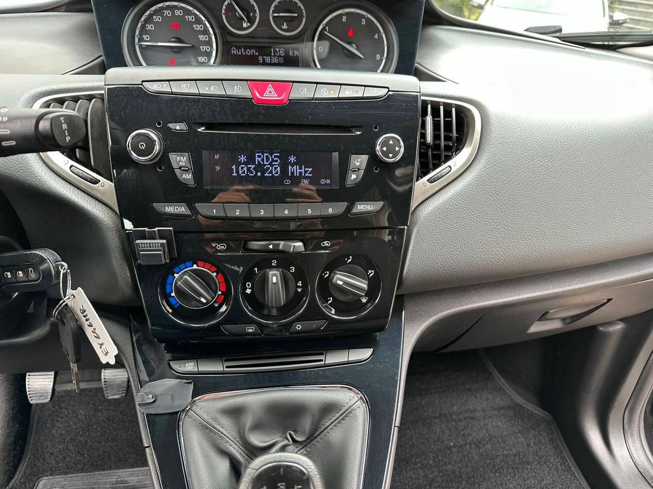 Lancia Ypsilon 1.3 MJT 16V 95 CV 5 porte S&S Gold