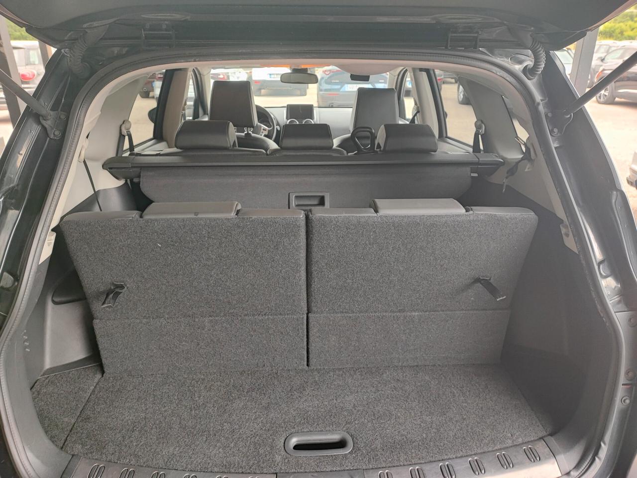 Nissan Qashqai Qashqai+2 2.0 dCi DPF 4WD Tekna