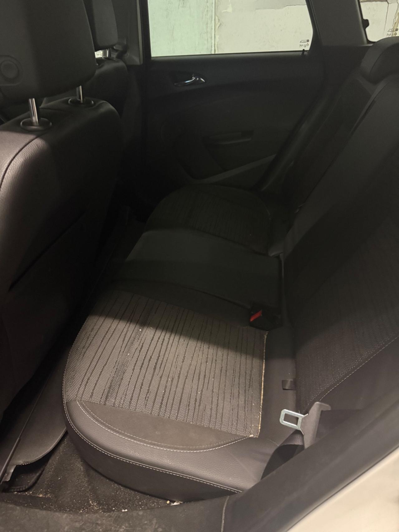 Opel Astra 1.4 Turbo 140CV Sports Tourer Cosmo