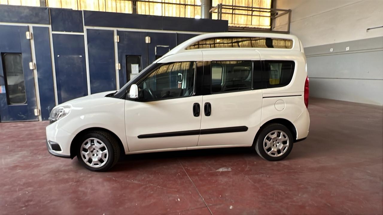 Fiat Doblo Tetto Alto auto per disabili usata