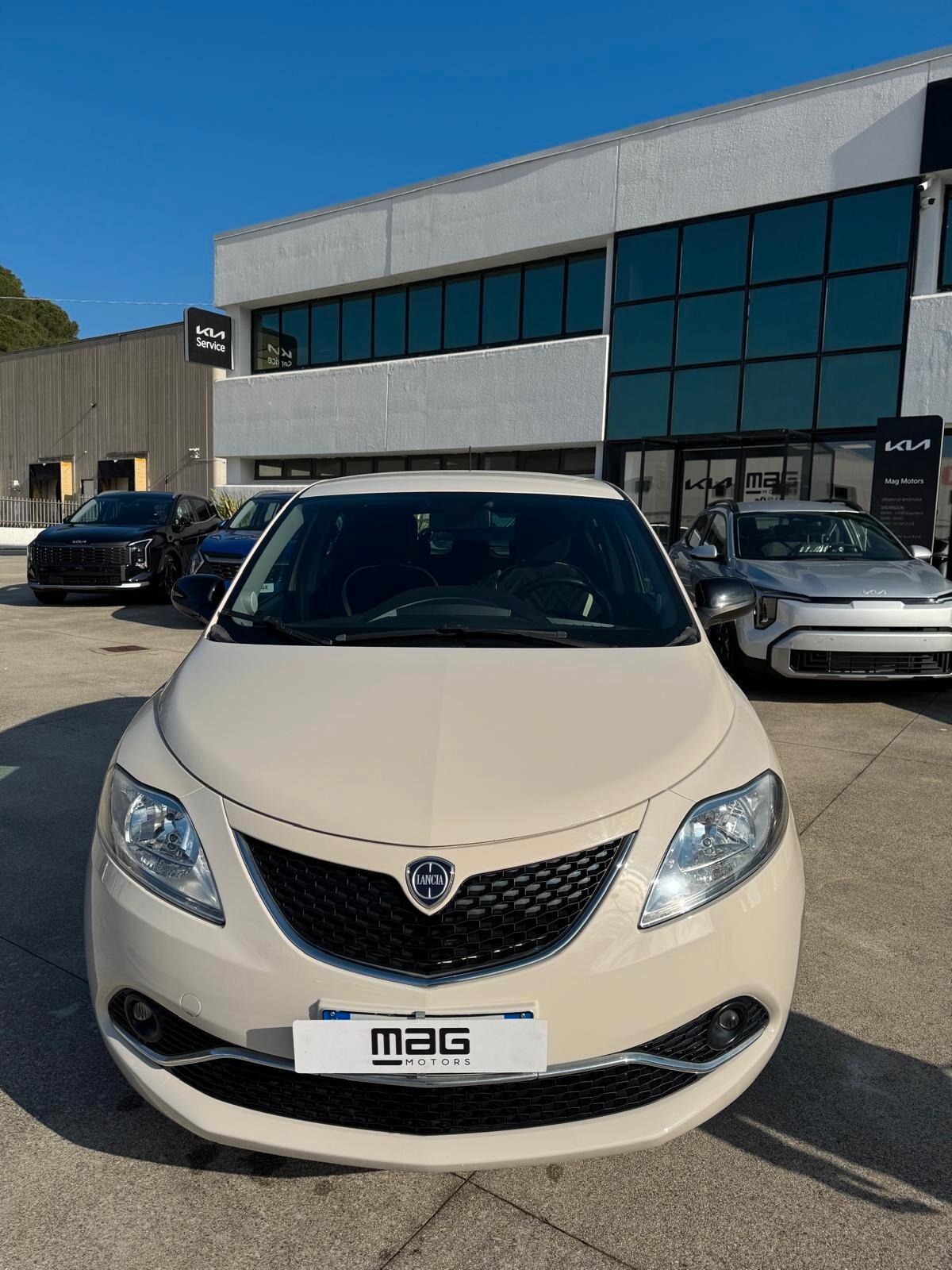 Lancia Ypsilon 1.3 MJT 16V 95 CV 5 porte S&S Gold