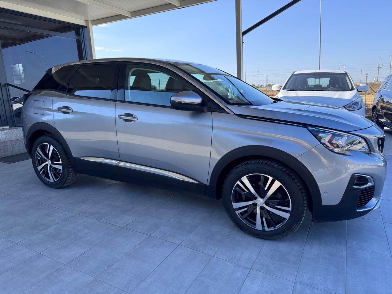 Peugeot 3008 BlueHDi 120 S&S Allure