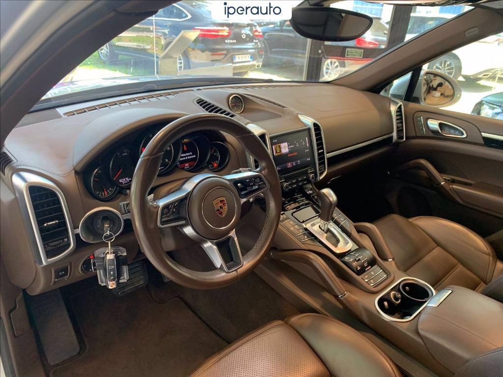 PORSCHE Cayenne 3.0 tiptronic del 2017