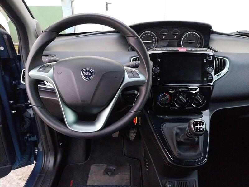 Lancia Ypsilon Ypsilon 1.2 Silver Gpl 69cv