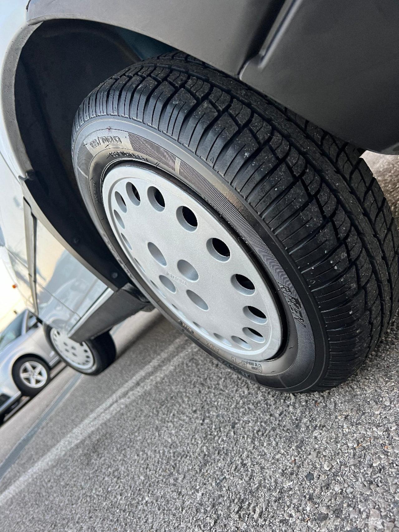 Fiat Uno 1.0 i.e. cat 5 porte