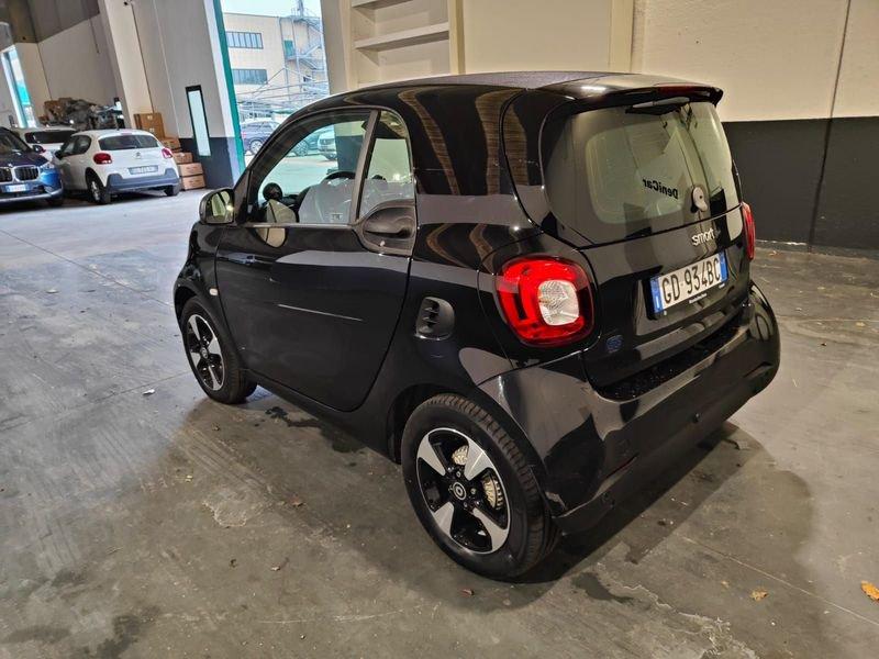 smart fortwo EQ Passion