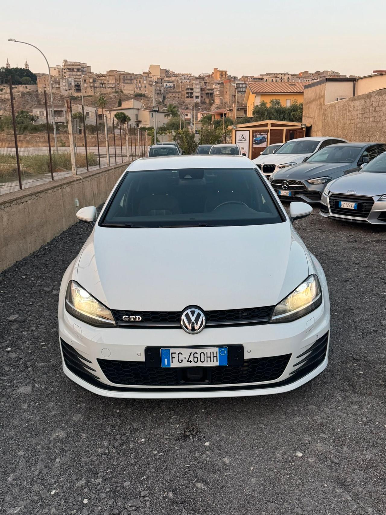 Volkswagen Golf GTD 2.0 TDI 5p. BlueMotion Technology