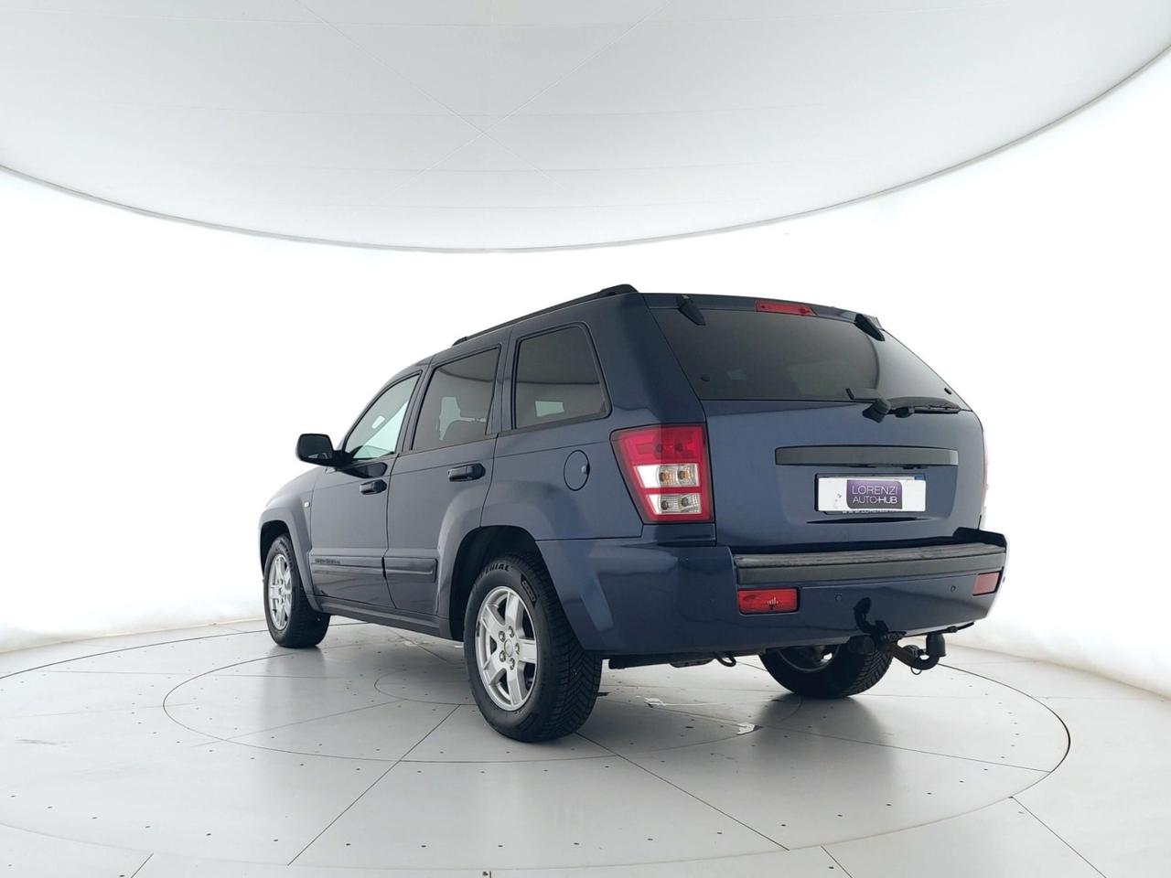 JEEP Grand Cherokee 3.0 V6 crd Laredo auto COMMERCIANTI+GANCIO TRAINO