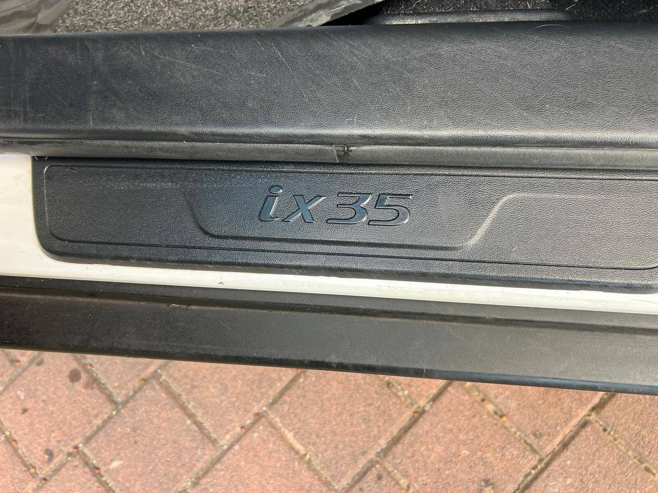 Hyundai iX35 1.7 CRDi 2WD Xpossible