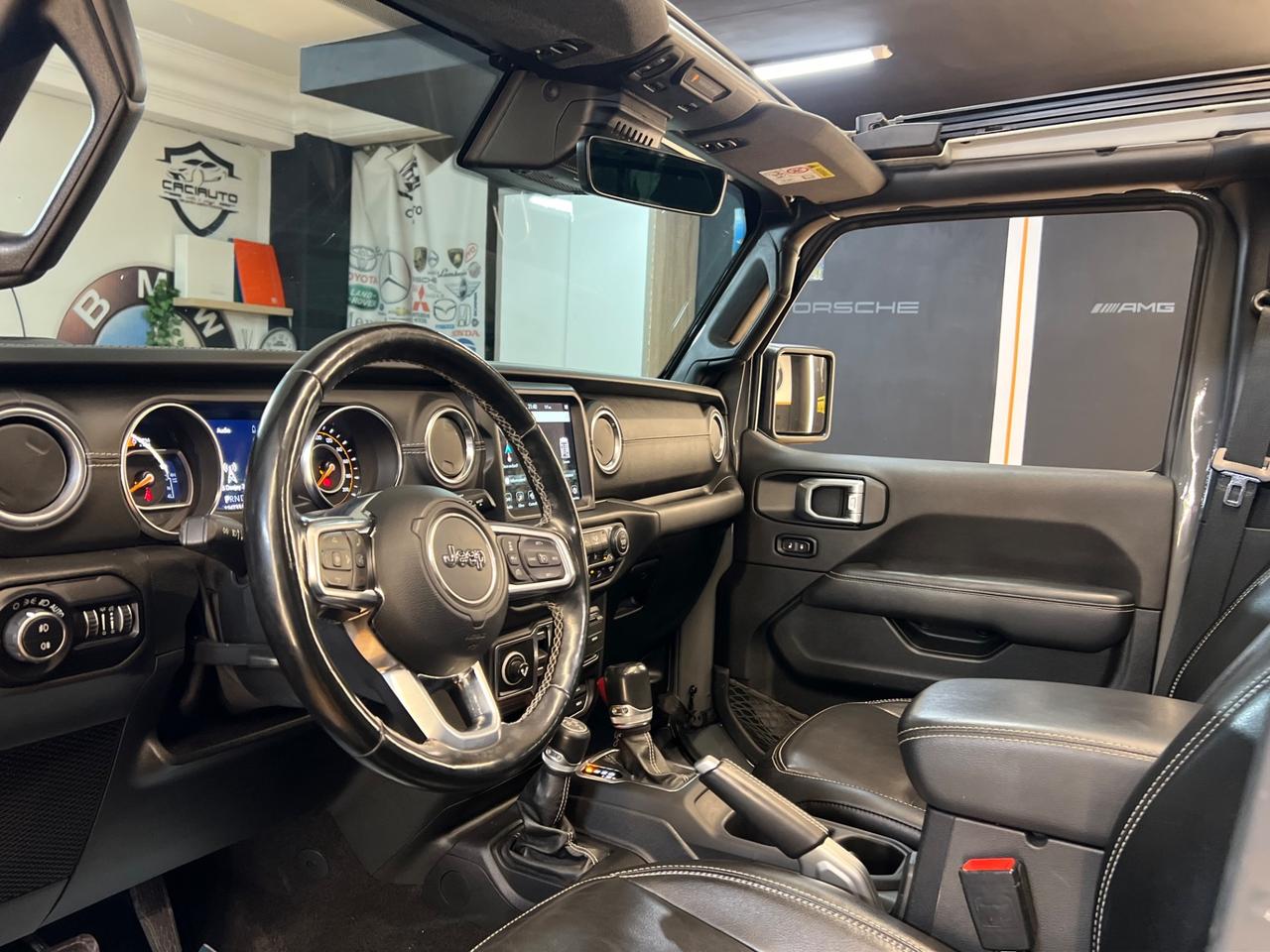 Jeep Wrangler Unlimited 2.2 Mjt II Night Eagle