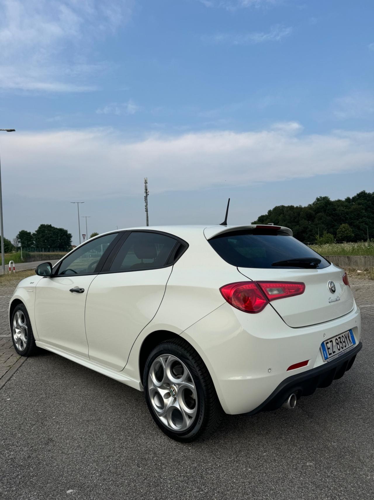 Alfa Romeo Giulietta 1.6 JTDm-2 105 CV Exclusive