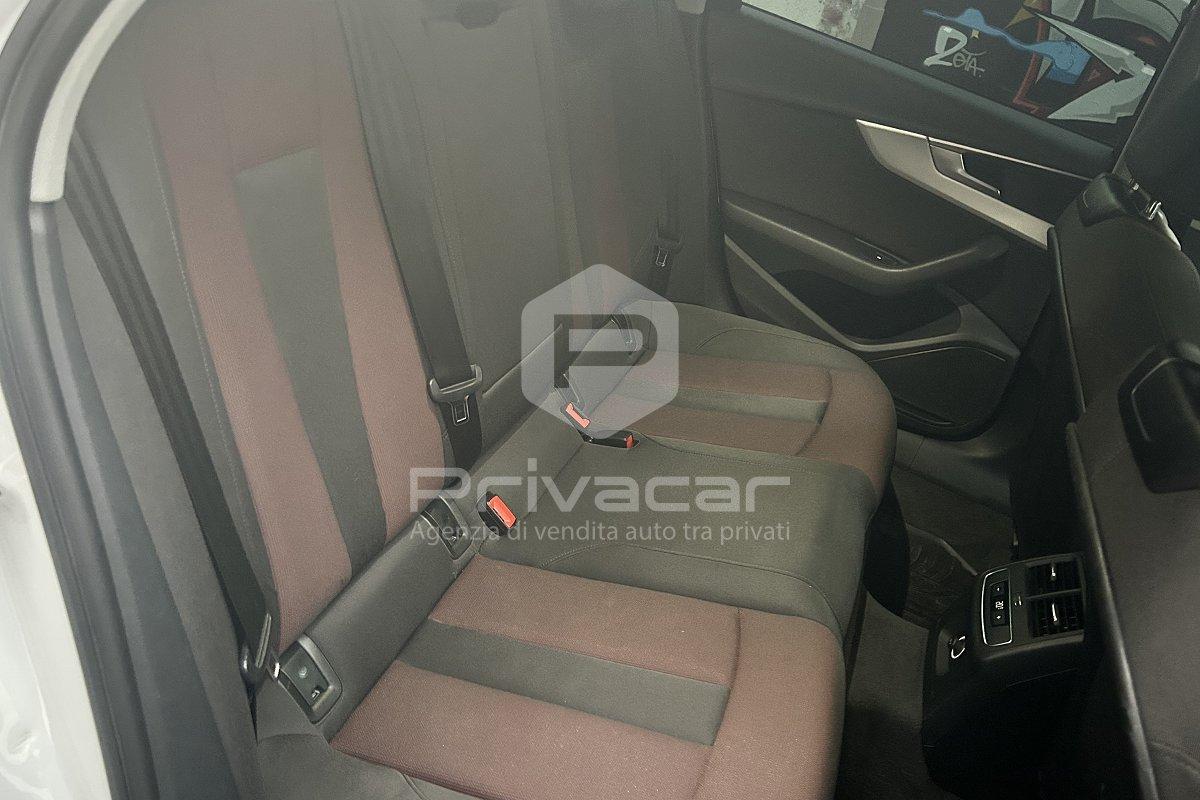 AUDI A4 Avant 40 TDI quattro S tronic Business