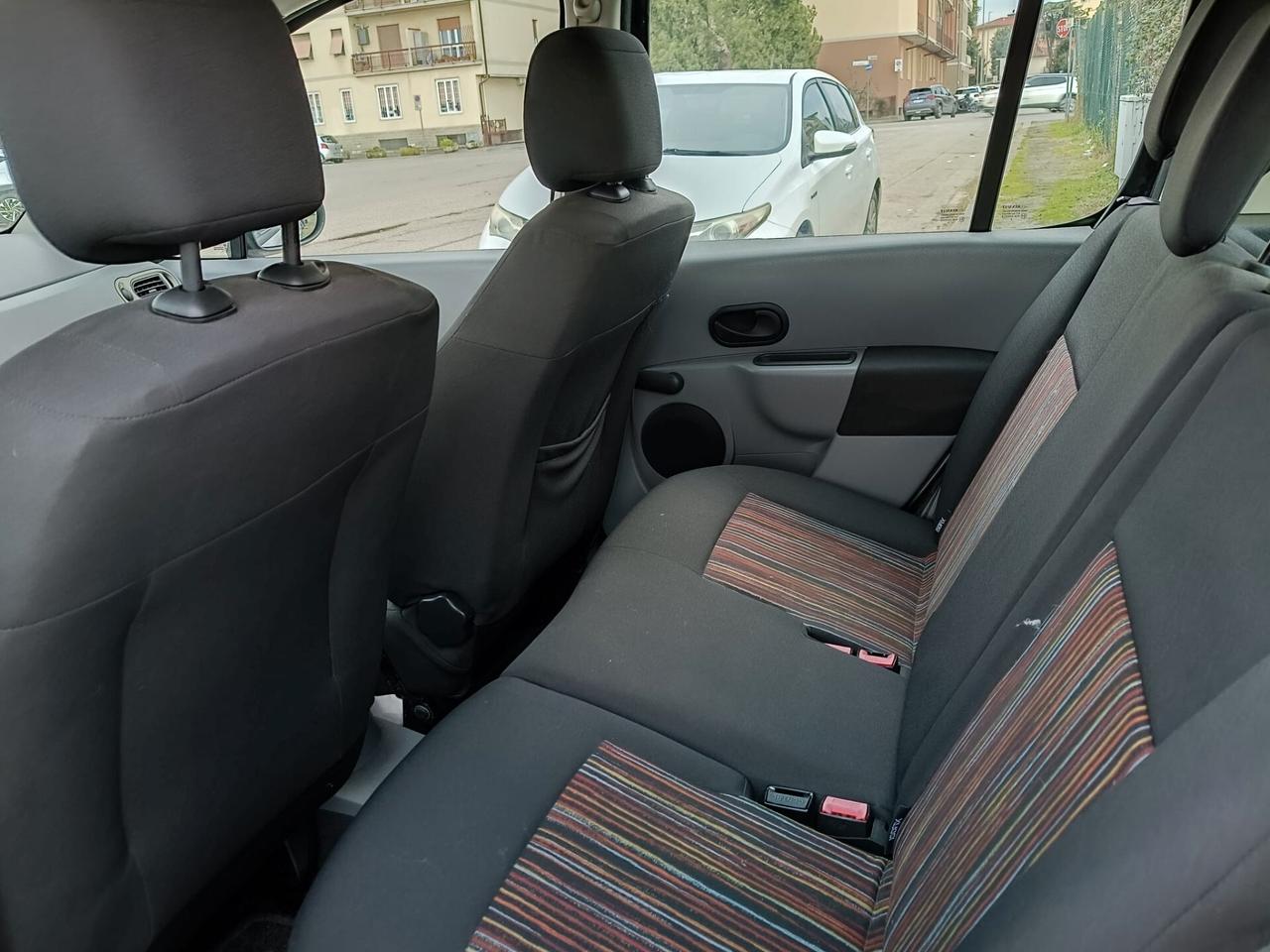 Renault Modus 1.2 benzina - 95.000km