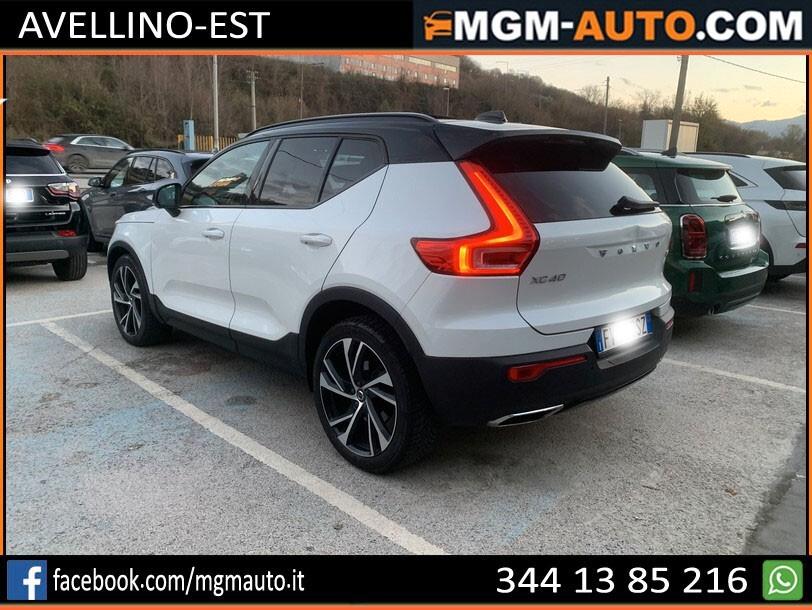 VOLVO XC40 D4 AWD Geartronic R-design - TETTO