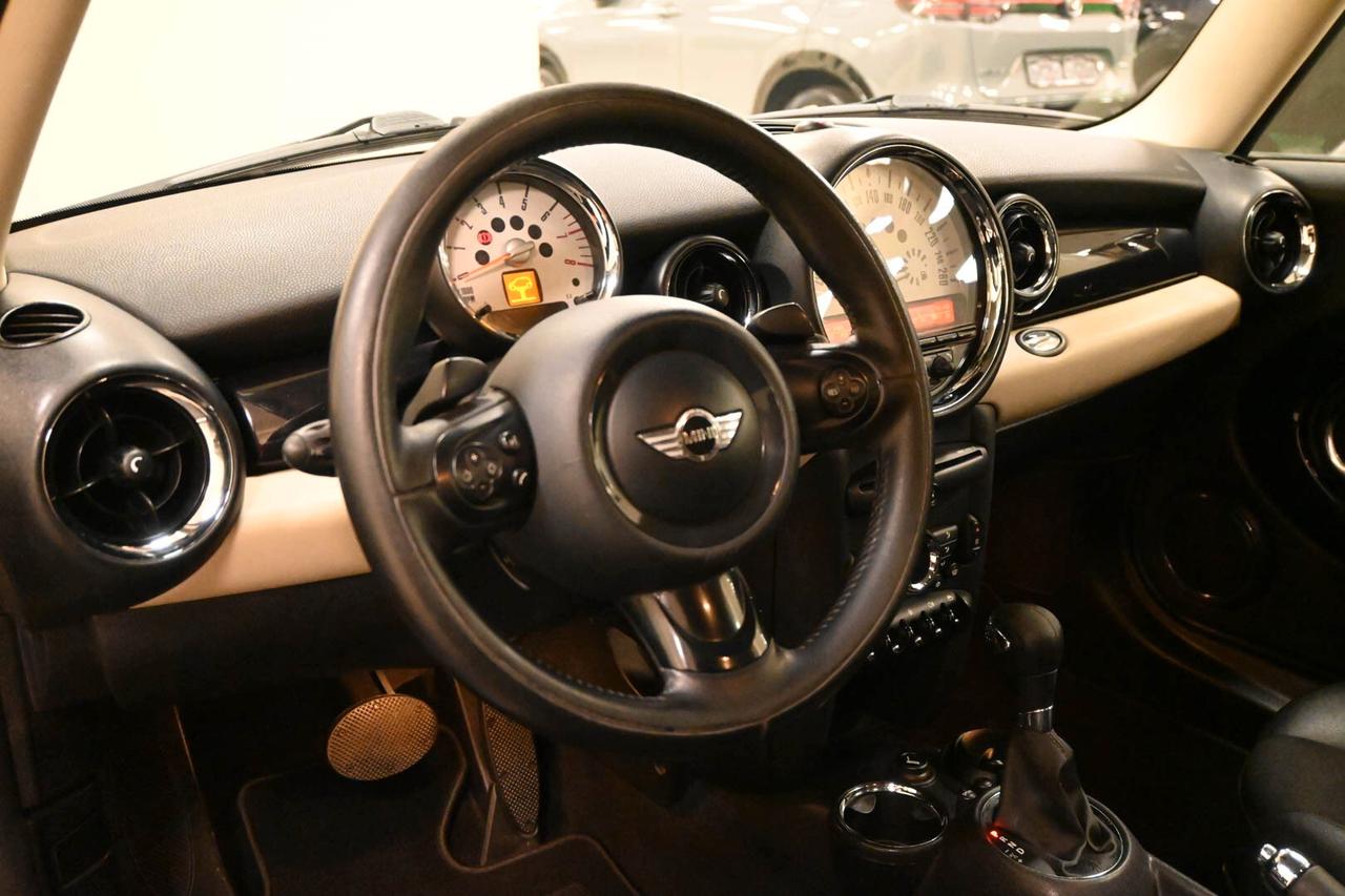 MINI Mini Clubman (R55) Mini 1.6 16V Cooper Cl...